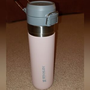 Stanley Quick Flip GO Water Bottle
